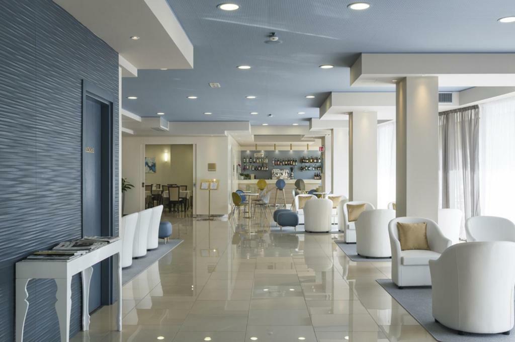 Grand Hotel Pietra Ligure Luaran gambar