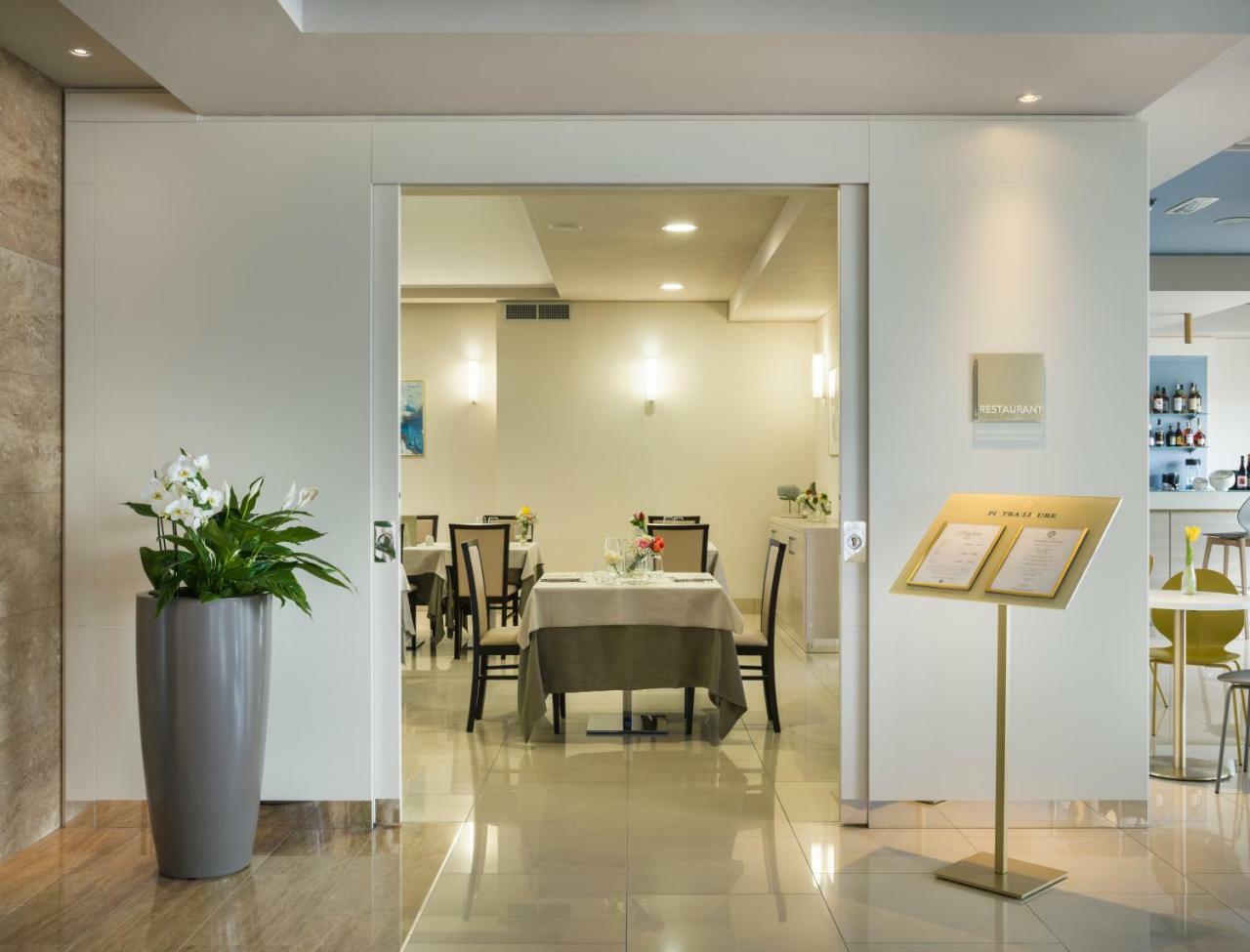 Grand Hotel Pietra Ligure Luaran gambar