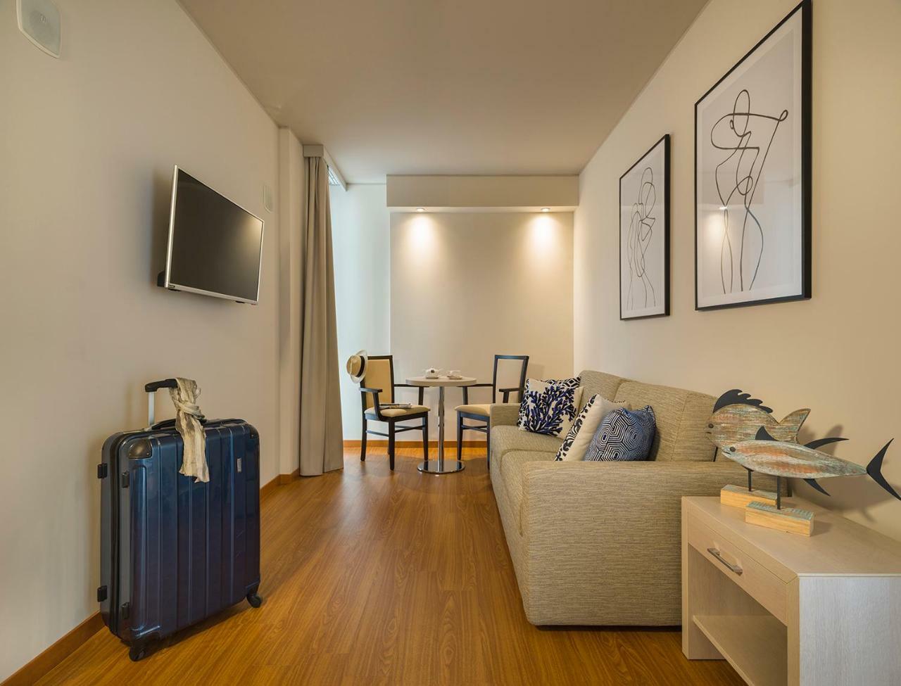 Grand Hotel Pietra Ligure Luaran gambar